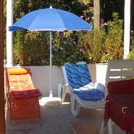 Dario - One Bedroom With Terrace And Sea View