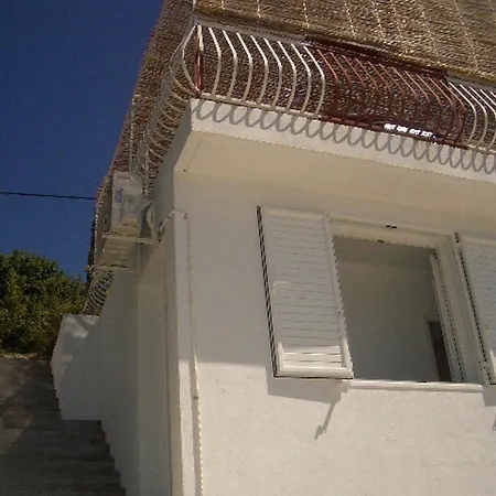 Dario - One Bedroom With Terrace And Sea View