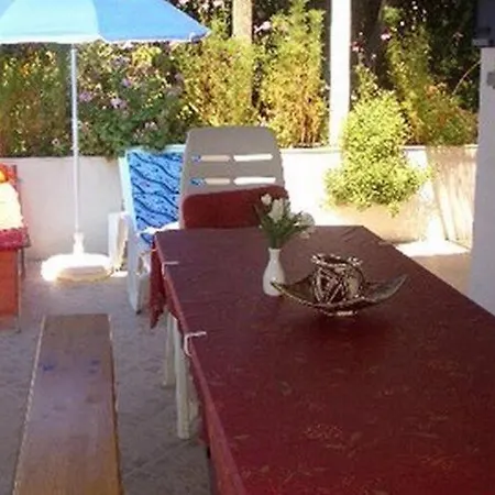 Dario - One Bedroom With Terrace And Sea View Daire